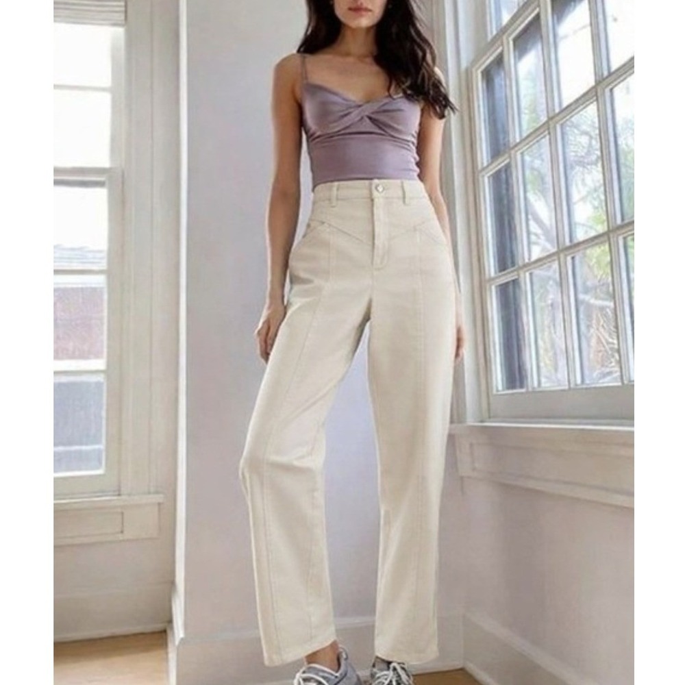 Aritzia Wilfred Free Archer High Waisted Modern Utility Trousers Pants Cream 10